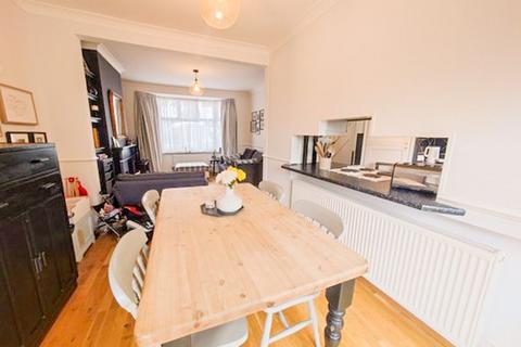 48 Ankerdine Crescent, Shooters Hill, London, SE18 3LQ