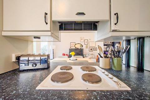 48 Ankerdine Crescent, Shooters Hill, London, SE18 3LQ