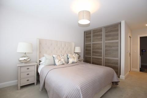 2 bedroom retirement property for sale, Horsham Road, Cranleigh
