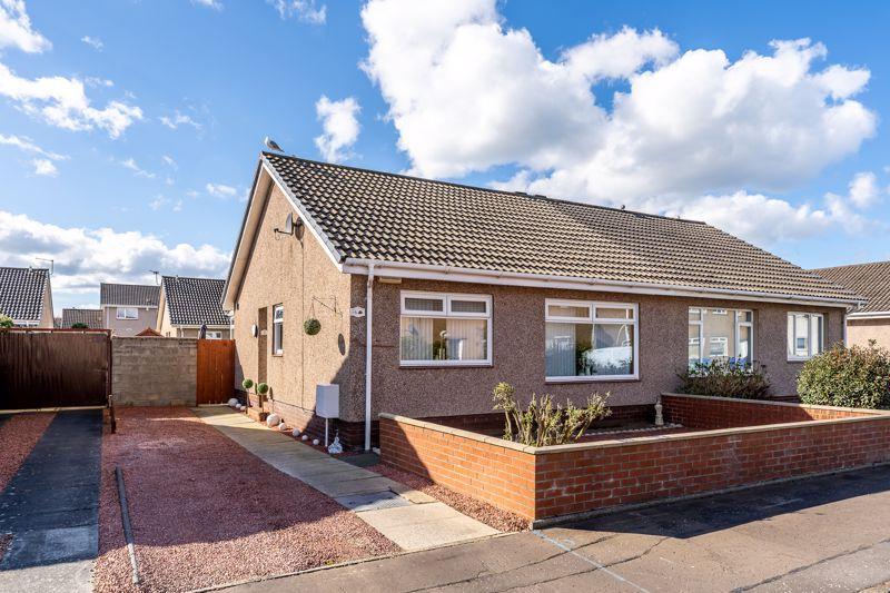 6 Hawthorn Avenue, Prestwick KA9 2HN 2 bed semidetached bungalow £169,000