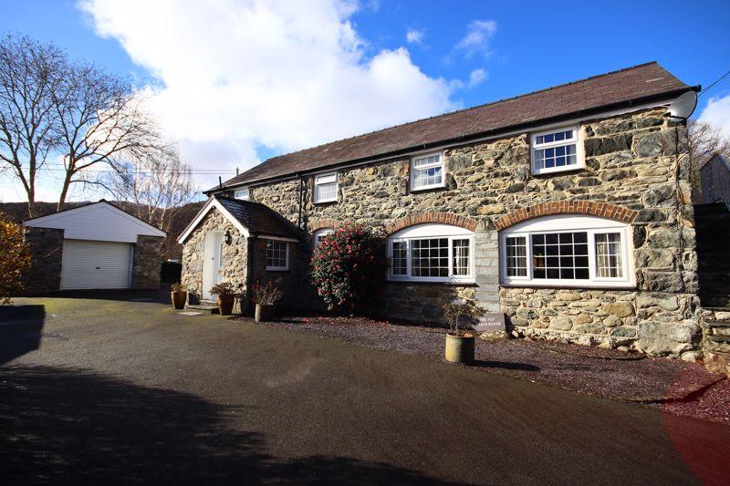 Tal Y Bont, 3 bed detached house for sale £495,000