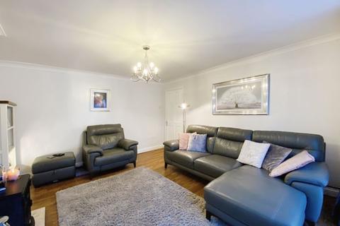 51 Afon Close, New Inn, Pontypool, NP4 0QF