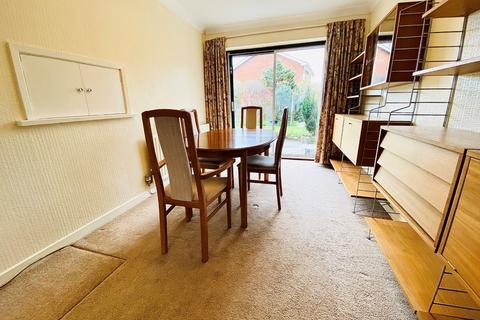 2 Vicarage Road, Formby, Liverpool, L37 1XT