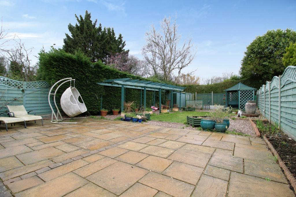 Fulbridge Road, Peterborough, PE4 6BU 3 bed detached house for sale £400,000