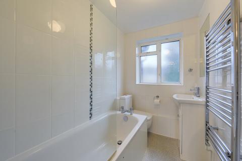 51 Burnt Ash Road, London, SE12 8RF