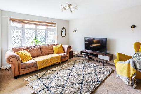 88 Crouch House Road, Edenbridge, TN8 5EP