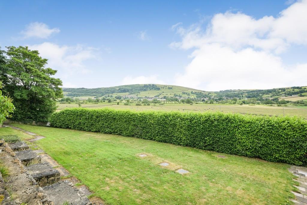 Keighley Road, Bradley, Keighley, BD20 5 bed detached house £648,000