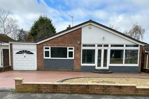 3 bedroom bungalow to rent, 48 Gillity Avenue, Walsall, WS5 3PP