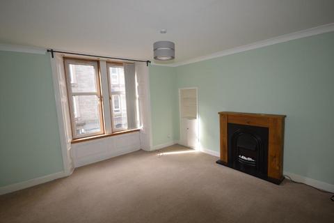 2 bedroom flat to rent, Provost Road, Coldside, Dundee, DD3