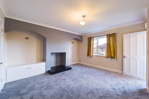 3 bedroom terraced house to rent, The Oval, Skipton, BD23
