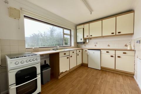 143 Anderida Road, Eastbourne, BN22 0QE