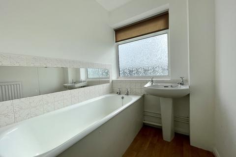 143 Anderida Road, Eastbourne, BN22 0QE