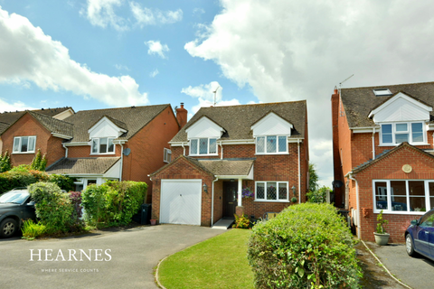 4 bedroom detached house for sale, Parkelea, Sturminster Marshall, Dorset, BH21 4DG