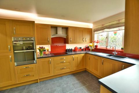 4 bedroom detached house for sale, Parkelea, Sturminster Marshall, Dorset, BH21 4DG