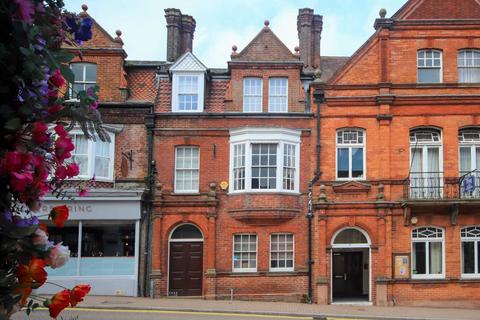 4 bedroom townhouse for sale, High Street, Tring