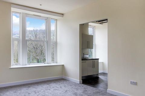 2 bedroom ground floor flat for sale - Apartment 2 Milner Lodge, Lodge Close, Luddendenfoot, Halifax HX2 6DN