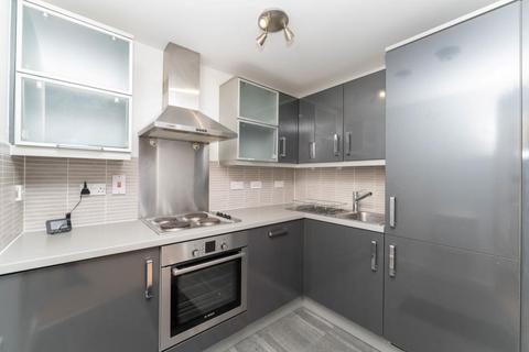 1 bedroom flat for sale, Ruislip Road East, UB6