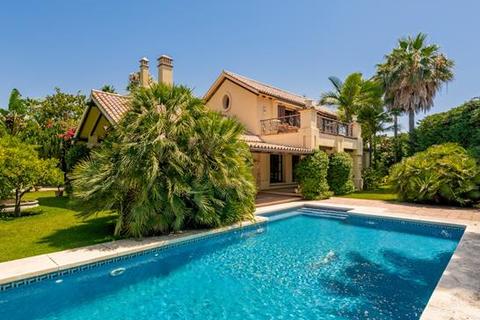 4 bedroom villa, Las Mimosas, Marbella, Malaga, Spain