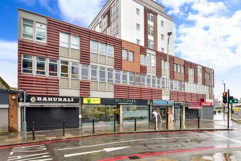 1 bedroom apartment for sale, Perth Road, Ilford, Essex