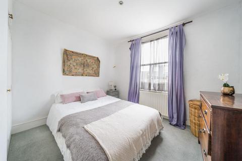 Flat 4, 248 Battersea Park Road, London, SW11 3BP