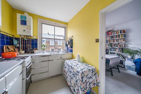 Flat 4, 248 Battersea Park Road, London, SW11 3BP