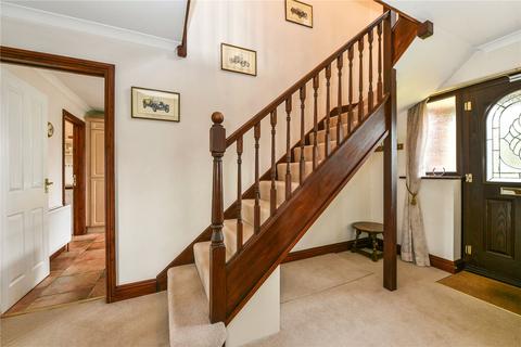 3 Bishops View, Four Marks, Alton, GU34 5HA