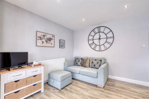 30 The Flats, Bromsgrove, B61 8LE