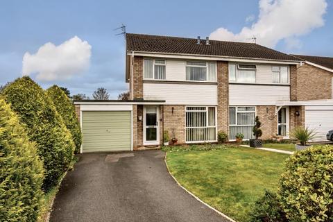 3 bedroom semi-detached house for sale - Hampton Dene,  Hereford,  HR1