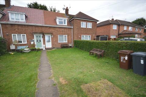 8 Highfield Grove, Corby, NN17 1EW