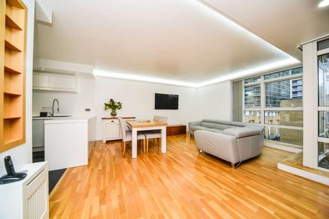 2 bedroom flat to rent, Anchorage Point, Docklands, London