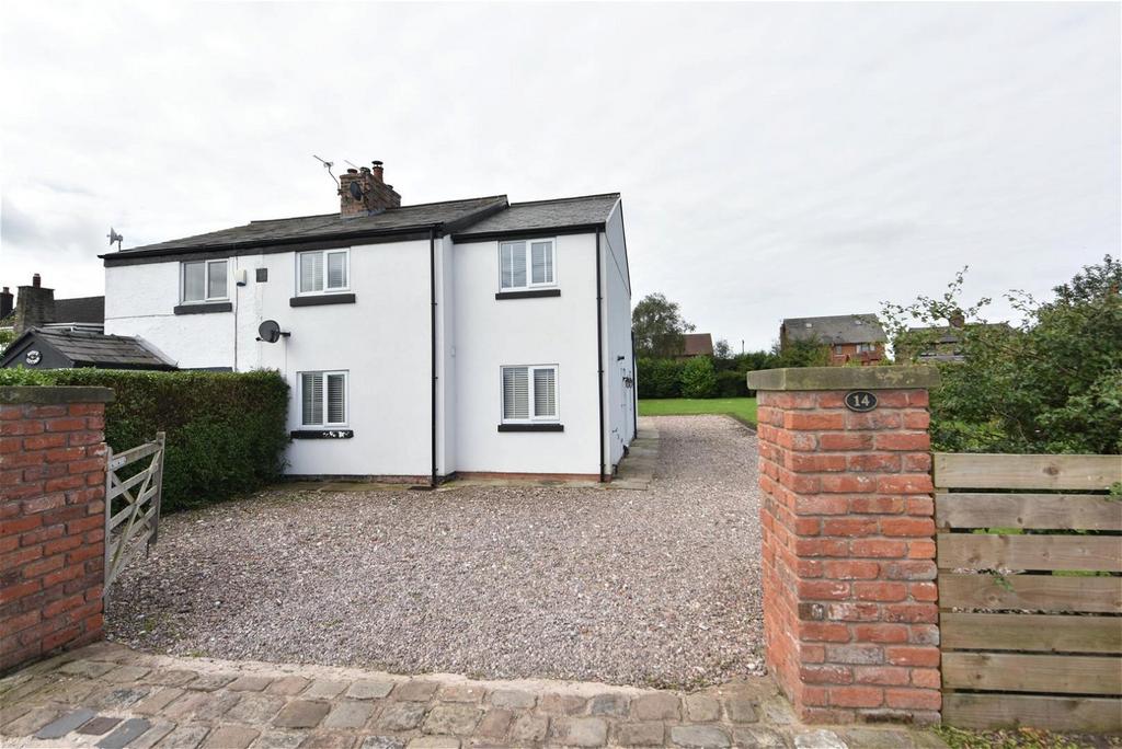 Coach Road, Bickerstaffe, Ormskirk... 3 bed semidetached house to rent £1,300 pcm (£300 pw)