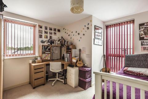 2 bedroom flat for sale, Stanmore,  Middlesex,  HA7