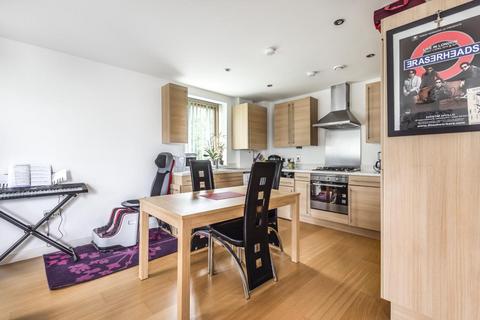 2 bedroom flat for sale, Stanmore,  Middlesex,  HA7