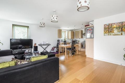 2 bedroom flat for sale, Stanmore,  Middlesex,  HA7