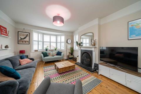 5 bedroom semi-detached house for sale - East Street, Old Town