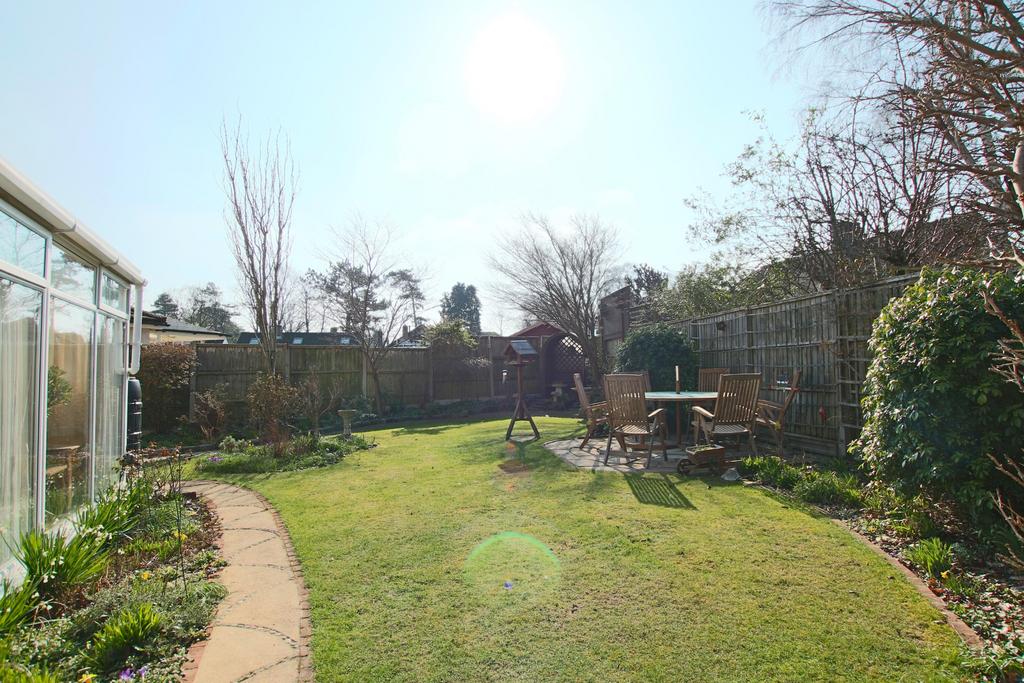 House in Southampton - View 2