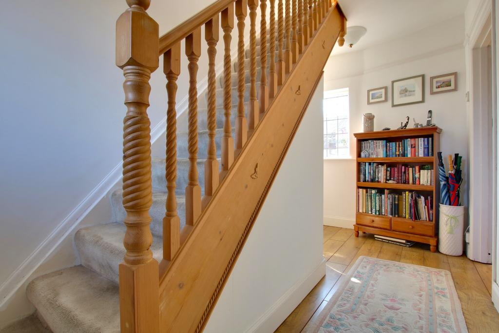 House in Southampton - View 4