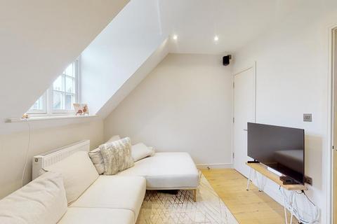 1 bedroom flat to rent, Hill Street, Richmond
