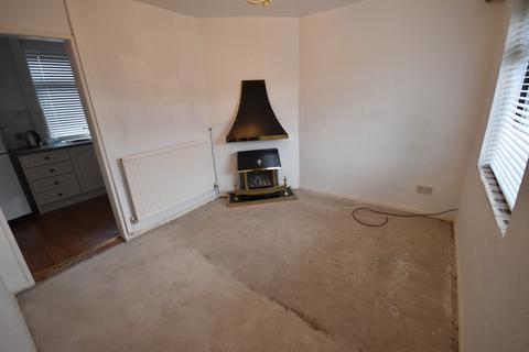 3 bedroom semi-detached house for sale, Cefndre, Wrexham, LL13