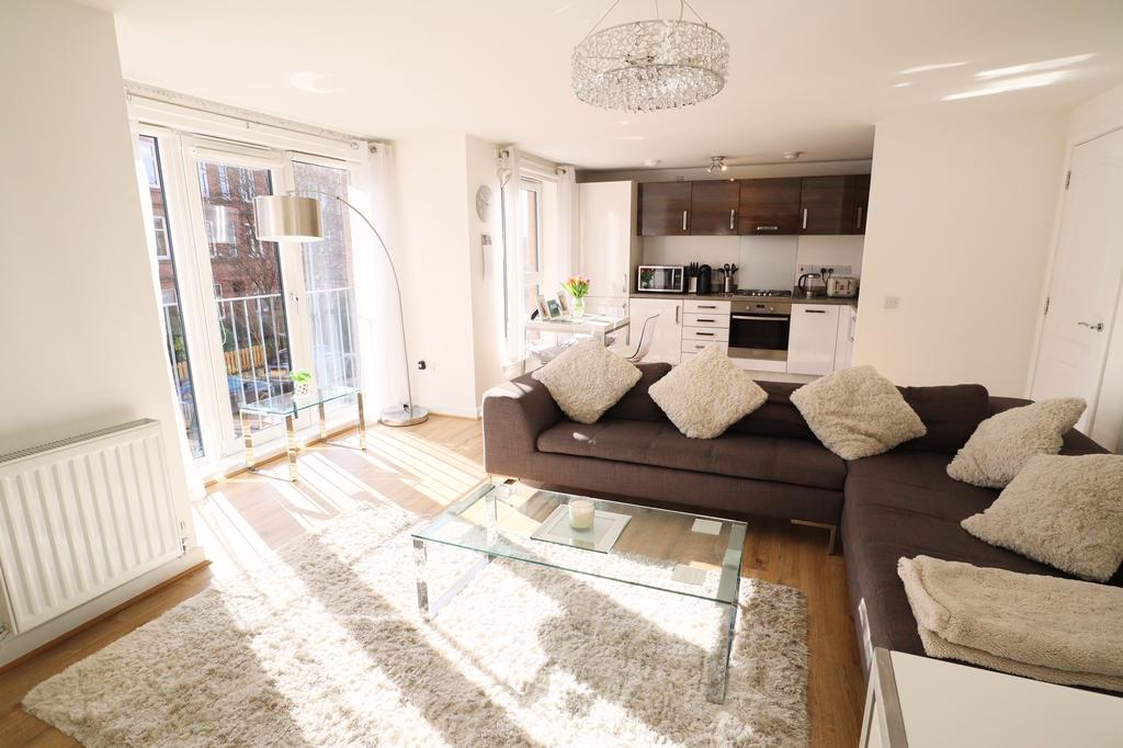 Lounge 3