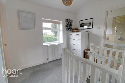 82 Briar Road, Armthorpe, Doncaster, DN3 2DN
