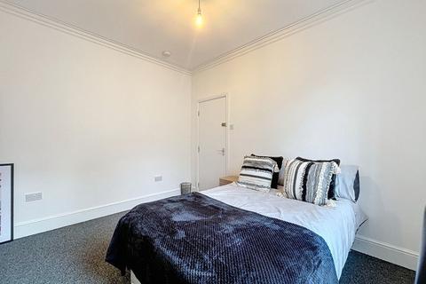 undefined, Sheffield Road, Barnsley, South Yorkshire, S70