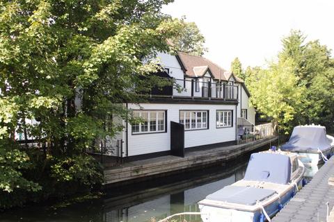 2 bedroom apartment for sale, River Area, Maidenhead