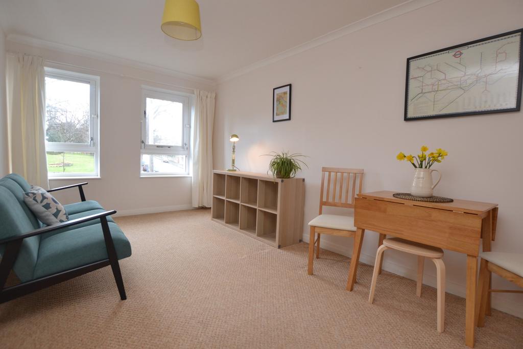 Gray's Loan, Edinburgh, EH10 1 bed flat £825 pcm (£190 pw)