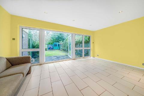 5 Morecoombe Close, Kingston Upon Thames, KT2 7JQ