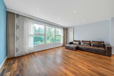 5 Morecoombe Close, Kingston Upon Thames, KT2 7JQ