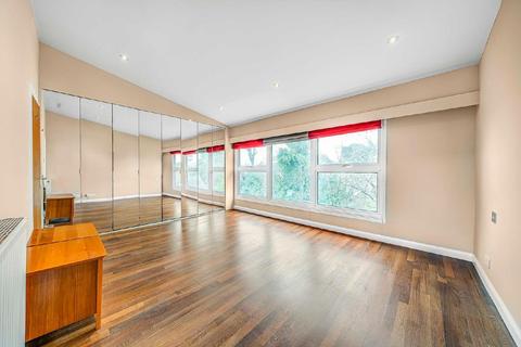 5 Morecoombe Close, Kingston Upon Thames, KT2 7JQ