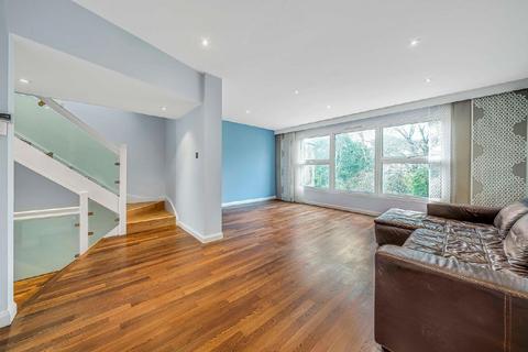 5 Morecoombe Close, Kingston Upon Thames, KT2 7JQ