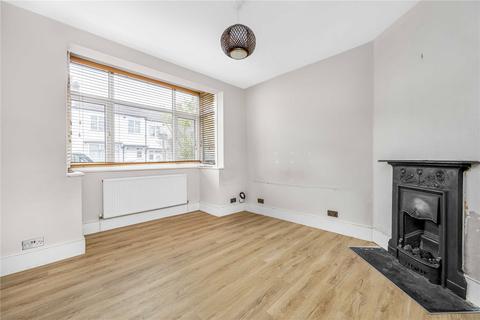 3 bedroom house to rent, Hailsham Road, Tooting, SW17