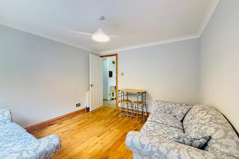 undefined, Saltmarket Place, City Centre, Glasgow, G1